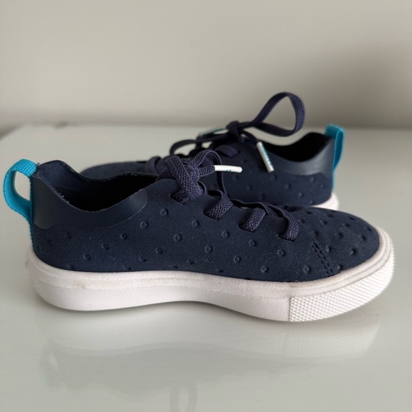 Native Monaco Low Slip On Boys Shoes Blue Size 9 - Picture 8 of 12